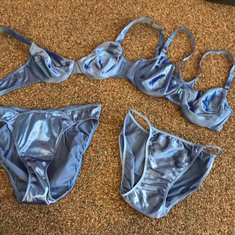 Victoria’s Secret second skin collectors pairs